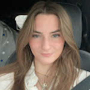 Meet your Posher, Avery